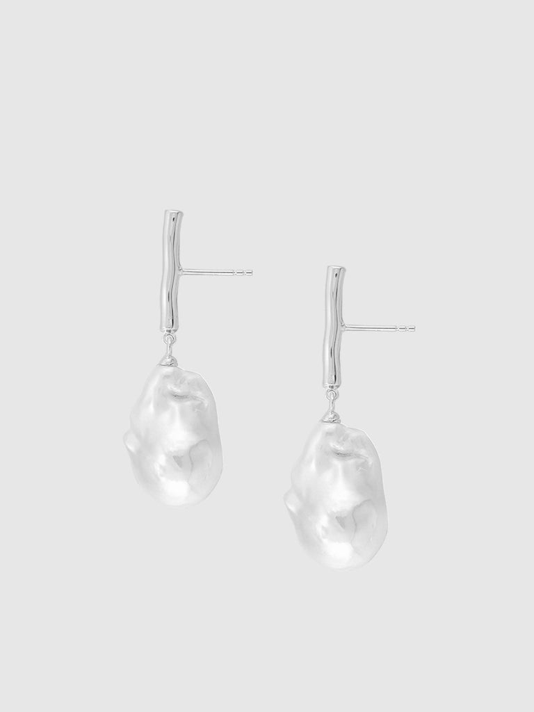 Horizon Pearl Drop Earrings - Nashira Arno Studio